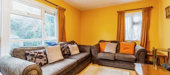 2 Schlafzimmer Wohnung in Coulsdon, United Kingdom, Nr. 8074 4