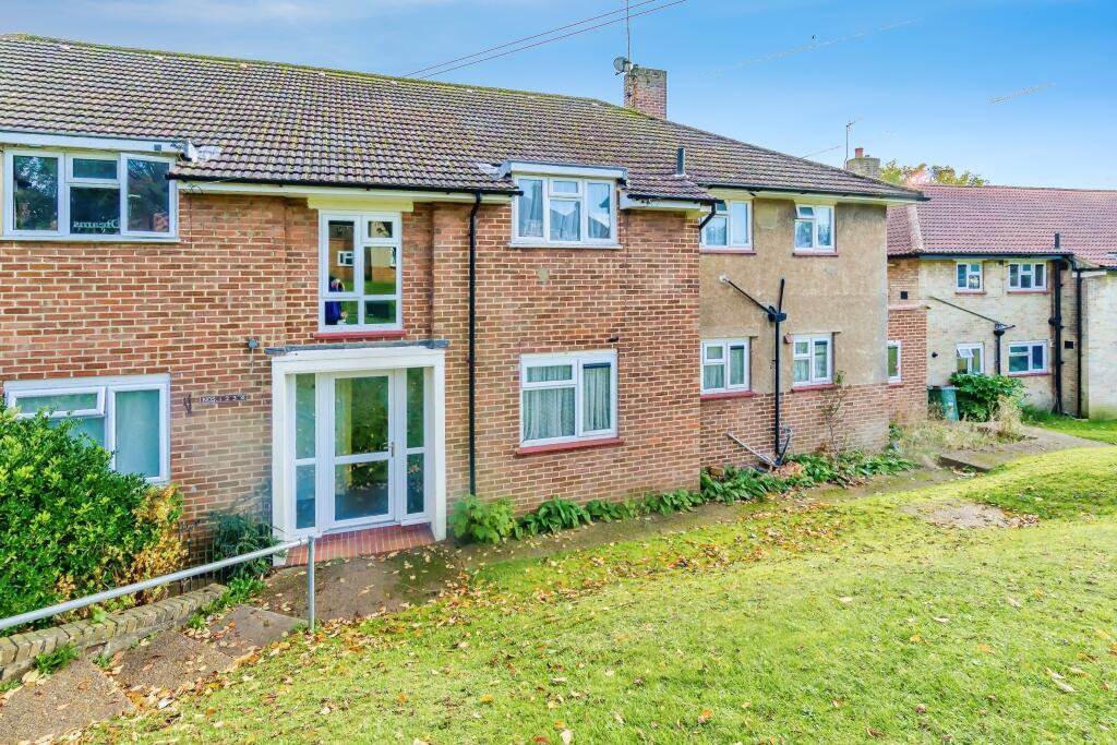 2 Schlafzimmer Wohnung in Coulsdon, United Kingdom, Nr. 8074