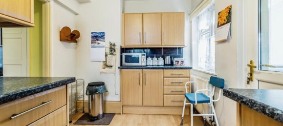 2 Schlafzimmer Wohnung in Coulsdon, United Kingdom, Nr. 8074 10