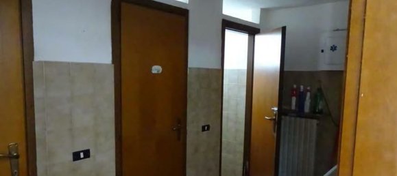 Склад 1444м² в Галларате, Италия № 179735 7