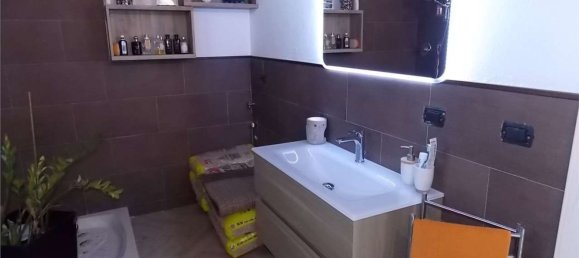 6-salle Villa à Rubiera, Italy No. 100513 15