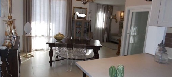 6-salle Villa à Rubiera, Italy No. 100513 4