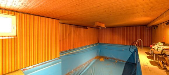 7 rooms House in Oldenburg, Germany No. 371246 33