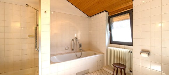 7 rooms House in Oldenburg, Germany No. 371246 23