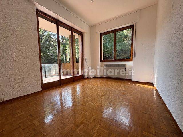 2 chambres Appartement à Varese, Italy No. 317111