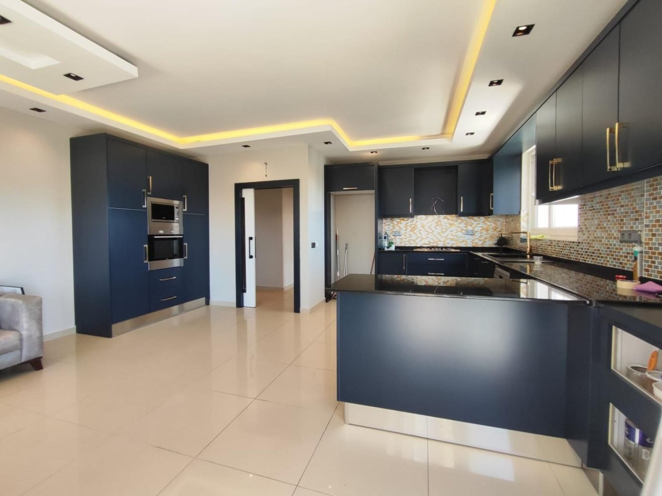 Apartment 5+1 in Cikcilli, Turkey No. 27829