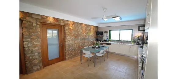 Дом с 4 спальнями в Силвиш, Португалия № 128015 23