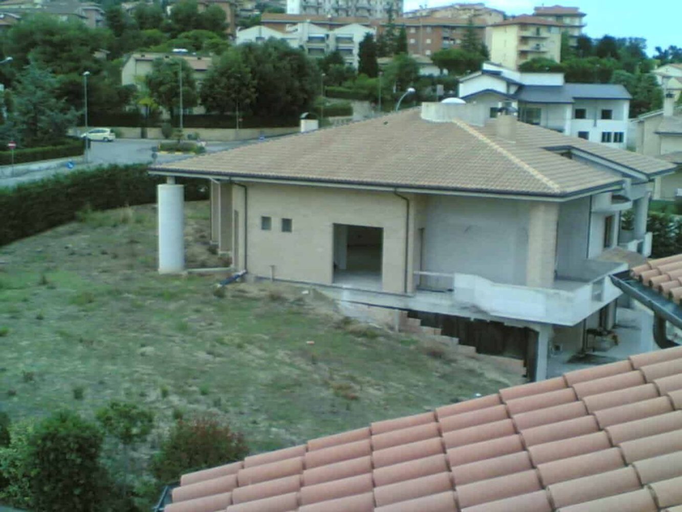 Villa de 4 habitaciónes en Osimo, Italy No. 96038