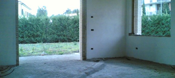 Villa de 4 habitaciónes en Osimo, Italy No. 96038 6