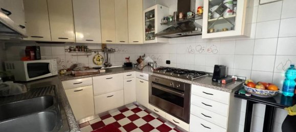 3 rooms Apartment in Corbetta, Italy No. 231101 2