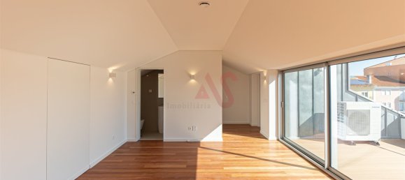 4 bedrooms Villa in Aveiro, Portugal No. 186736 8