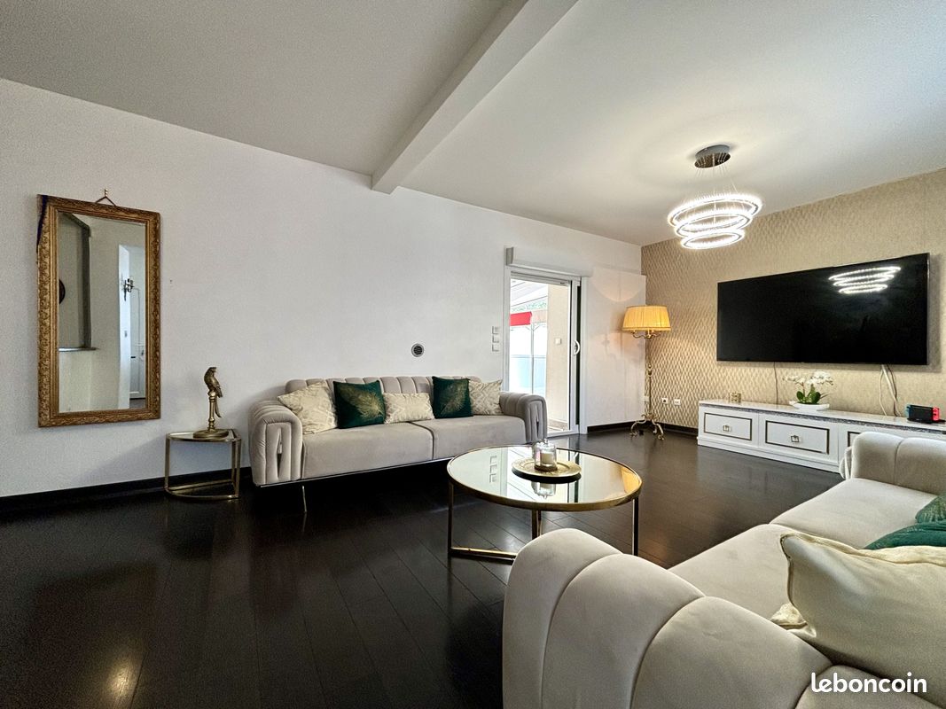 3 chambres Maison à Cormontreuil, France No. 248355