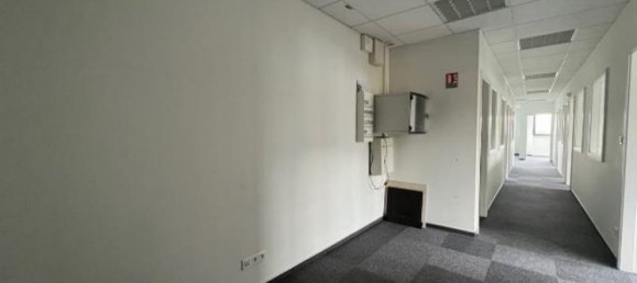 Здание с 27 комнатами в Мюлуз, Франция № 94017 9