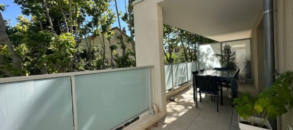 3 bedrooms Duplex in Toulon, France No. 342621 2