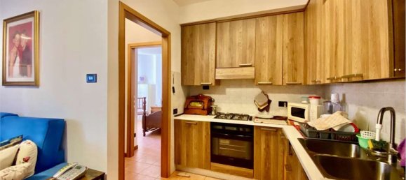 2 Schlafzimmer Wohnung in Oggiono, Italy, Nr. 365484 13