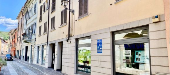 2 Schlafzimmer Wohnung in Oggiono, Italy, Nr. 365484 4