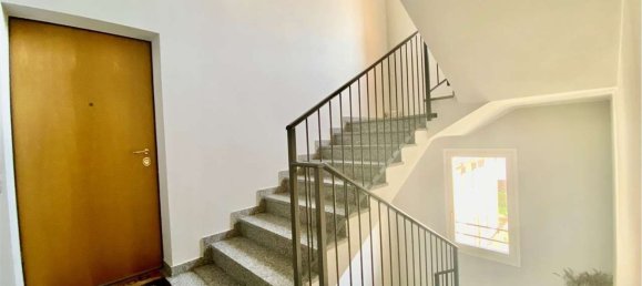 2 Schlafzimmer Wohnung in Oggiono, Italy, Nr. 365484 23