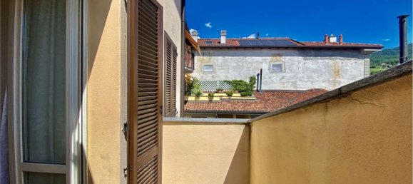 2 Schlafzimmer Wohnung in Oggiono, Italy, Nr. 365484 17