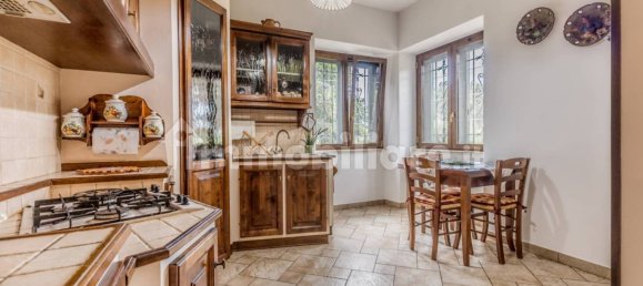 2 bedrooms Villa in Sezze, Italy No. 286964 18