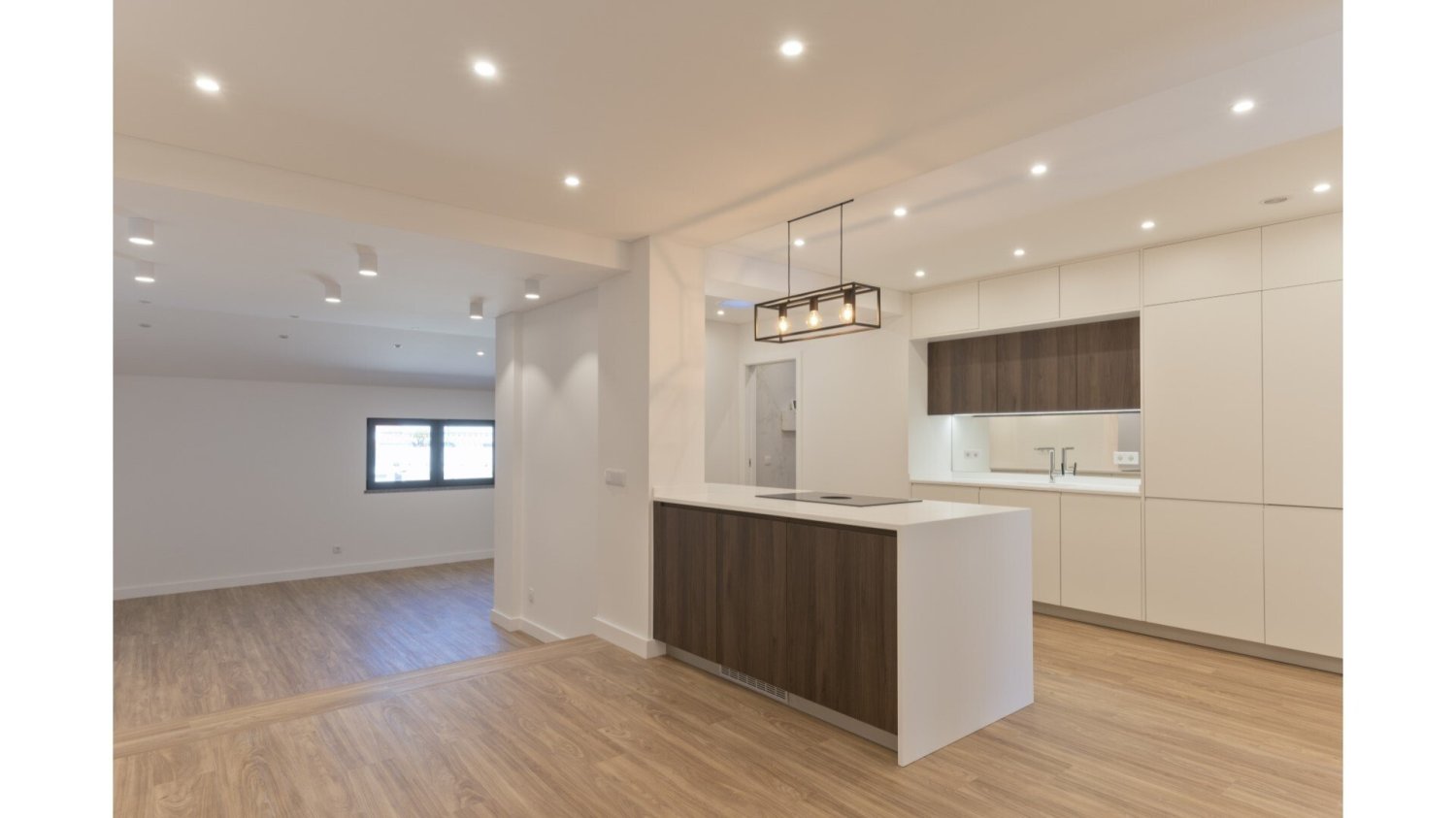 Вилла с 4 спальнями в Кашкайш, Португалия № 134266