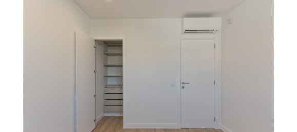 Вилла с 4 спальнями в Кашкайш, Португалия № 134266 22