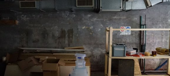 170m² Commercial property in Rome, Italy No. 54914 13