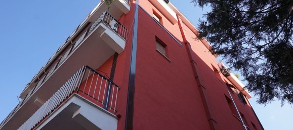 170m² Commercial property in Rome, Italy No. 54914 2