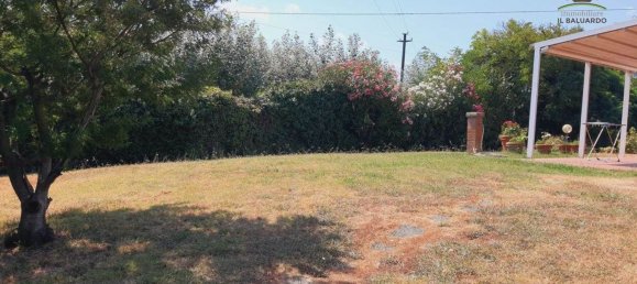 3غرفة منزل في Lucca, Italy رقم 46409 4