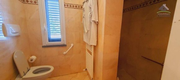 3غرفة منزل في Lucca, Italy رقم 46409 17