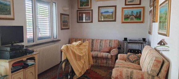 3غرفة منزل في Lucca, Italy رقم 46409 10