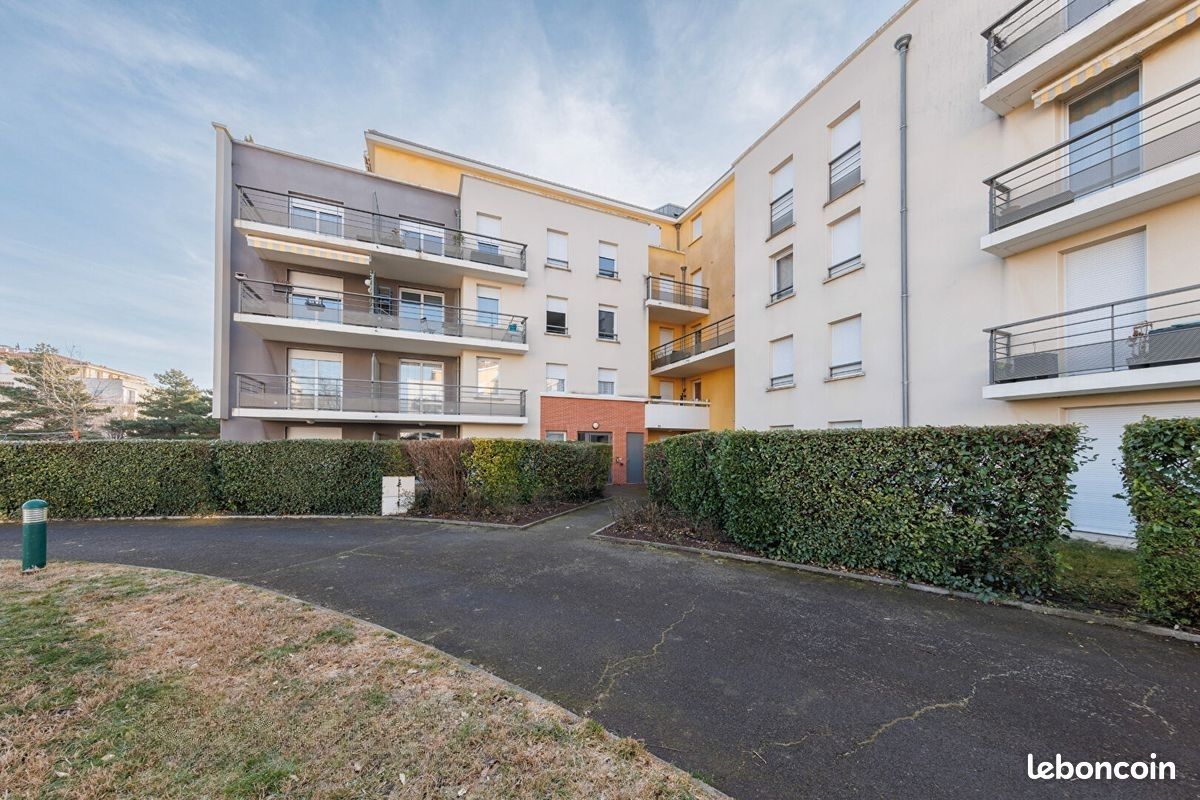 Apartamento de 1 dormitorio en Cournon-d'Auvergne, France No. 322417