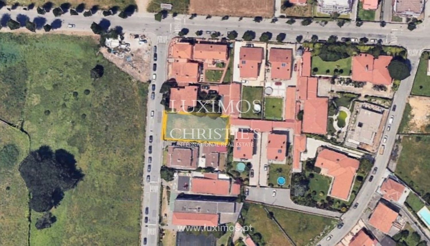 Grundstück in Vila Nova de Gaia, Portugal 720m², Nr. 305989