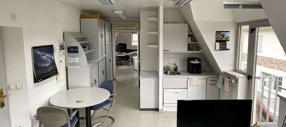 6 chambres Villa à Falkenhagener Feld, Germany No. 18010 21