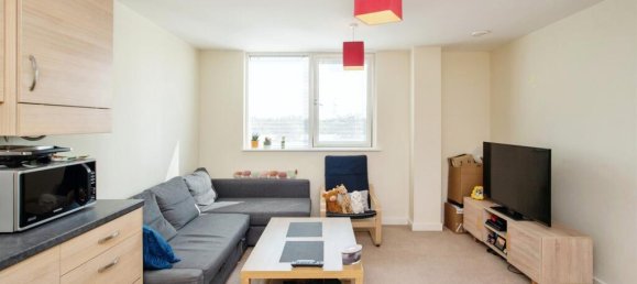 1 bedroom Apartment in Watford, United Kingdom No. 6146 16