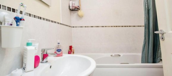 1 bedroom Apartment in Watford, United Kingdom No. 6146 31