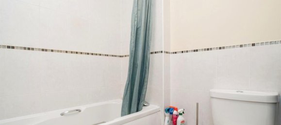 1 bedroom Apartment in Watford, United Kingdom No. 6146 8