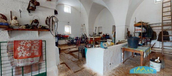 5 rooms House in Francavilla Fontana, Italy No. 155628 2