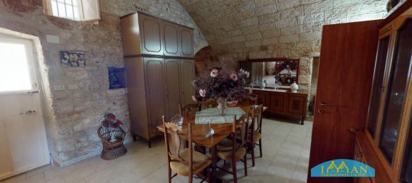 5 rooms House in Francavilla Fontana, Italy No. 155628 11