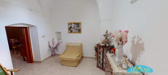 5 rooms House in Francavilla Fontana, Italy No. 155628 14