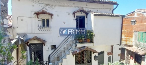 2 bedrooms Apartment in Palestrina, Italy No. 341126 8