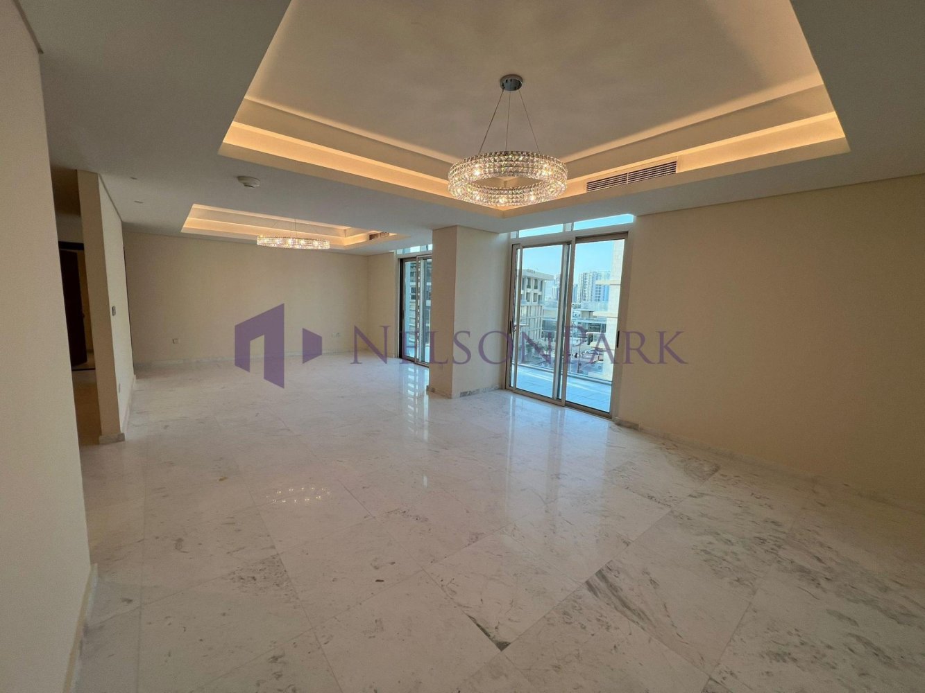 Офис с 4 спальнями в Доха, Катар № 499