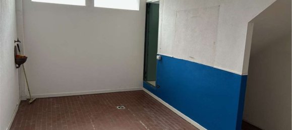 130m² Commercial property in Dalmine, Italy No. 303082 6