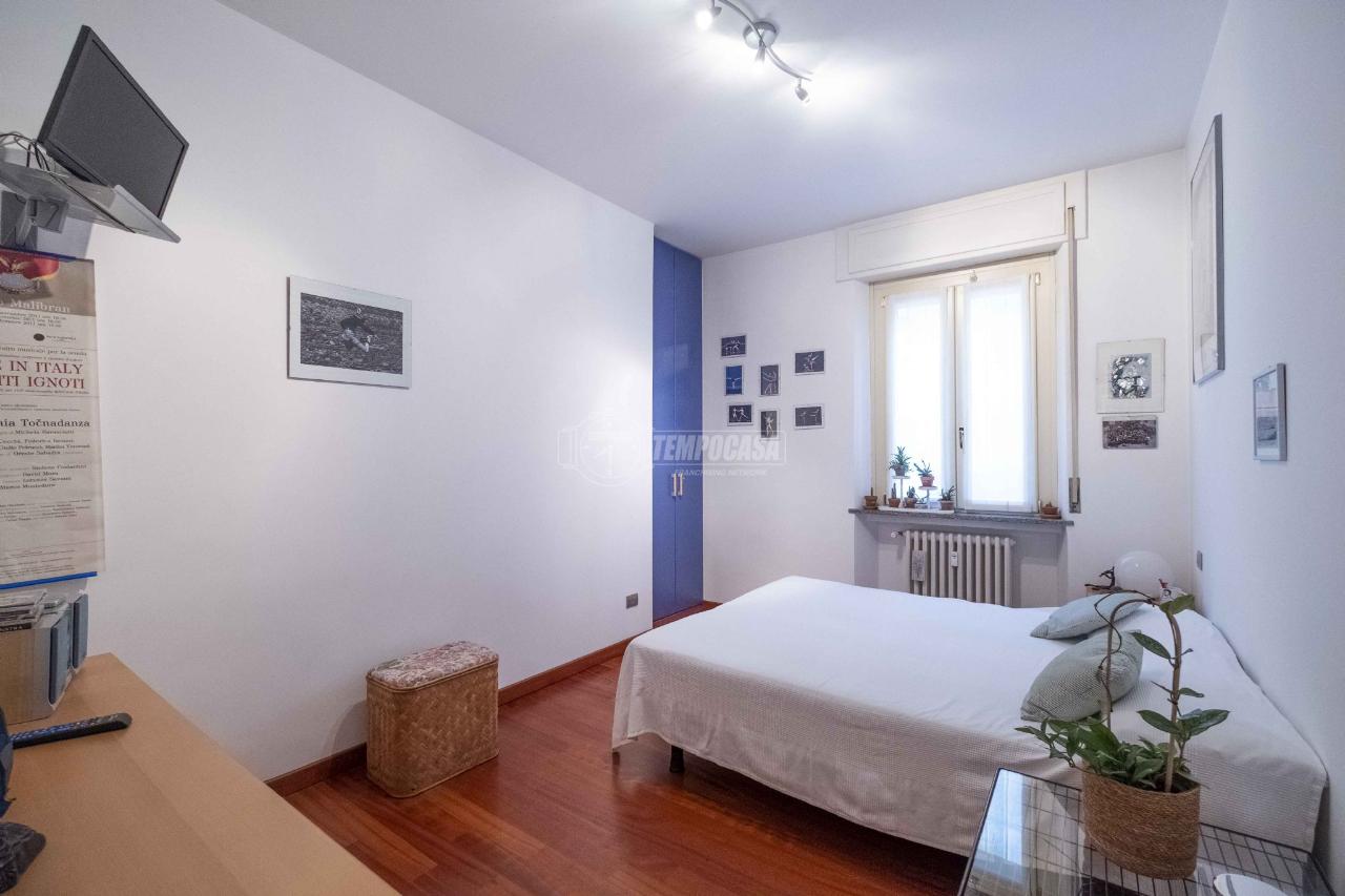 4-Zimmer Wohnung in Novara, Italy, Nr. 34936