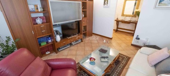 4-Zimmer Wohnung in Novara, Italy, Nr. 34936 7
