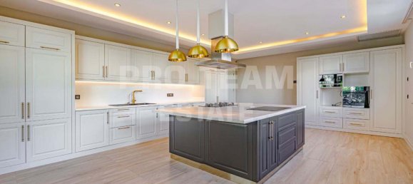 7-salle Villa à Muratpasa, Turkey No. 40997 10