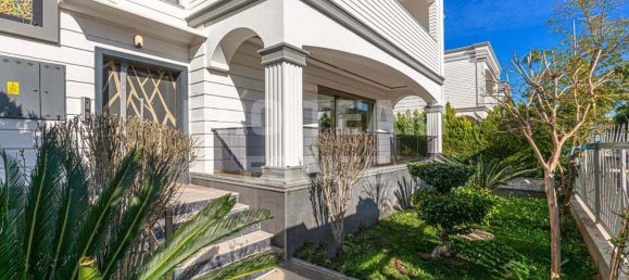 7-salle Villa à Muratpasa, Turkey No. 40997 4