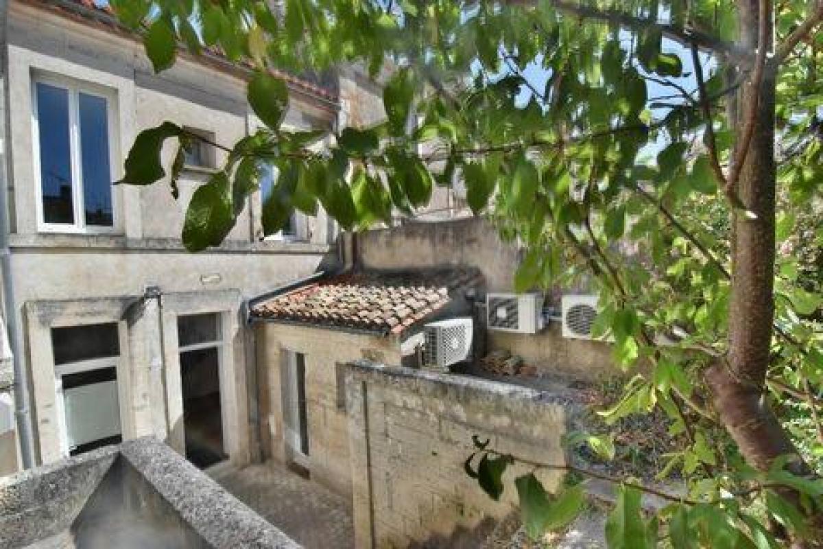 Casa T4 em Soyaux, France N.º 32542