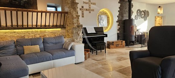 5 bedrooms House in Calvados, France No. 354257 2