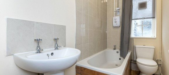 1 bedroom Maisonette in Croydon, United Kingdom No. 12271 6