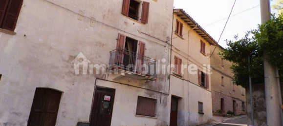 6 bedrooms House in Fossato di Vico, Italy No. 304200 41